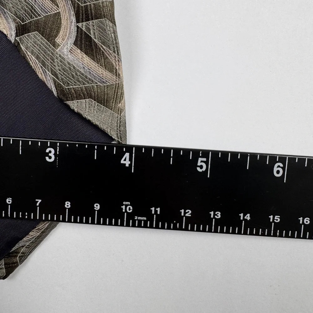 Zylos Gold George Machado Tie Mens Brown Gray Geometric 100% Silk 4 Inch Width